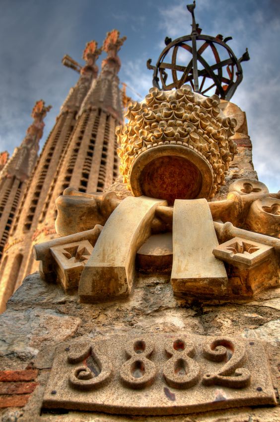 Sagrada Familia Architect